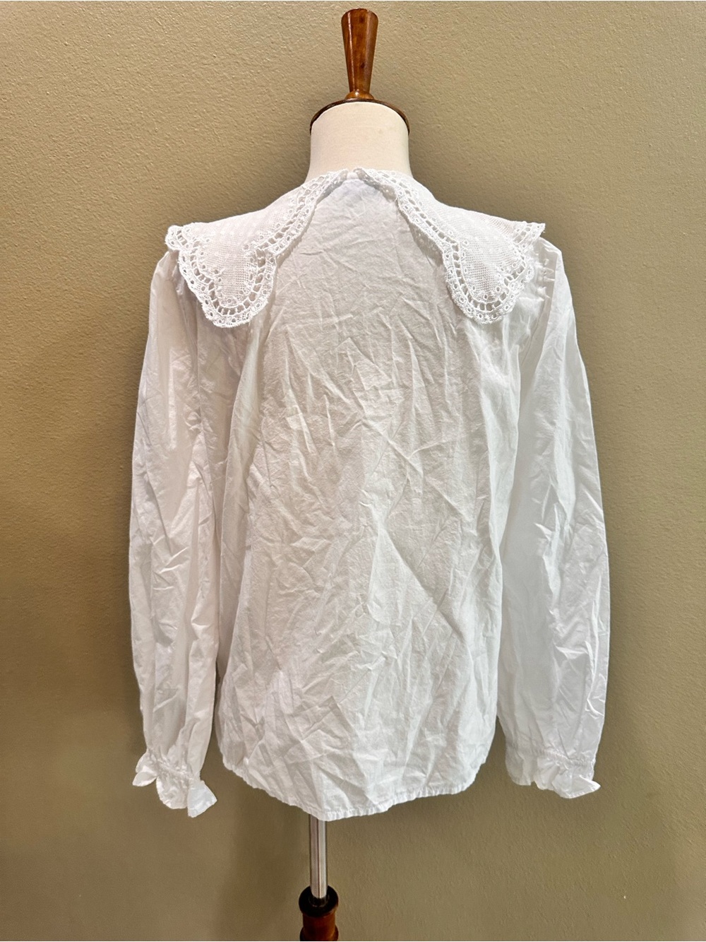 J. Crew Women’s Lace White Eyelet Collar Poplin Long-Sleeve Shirt Small - Picture 9 of 11